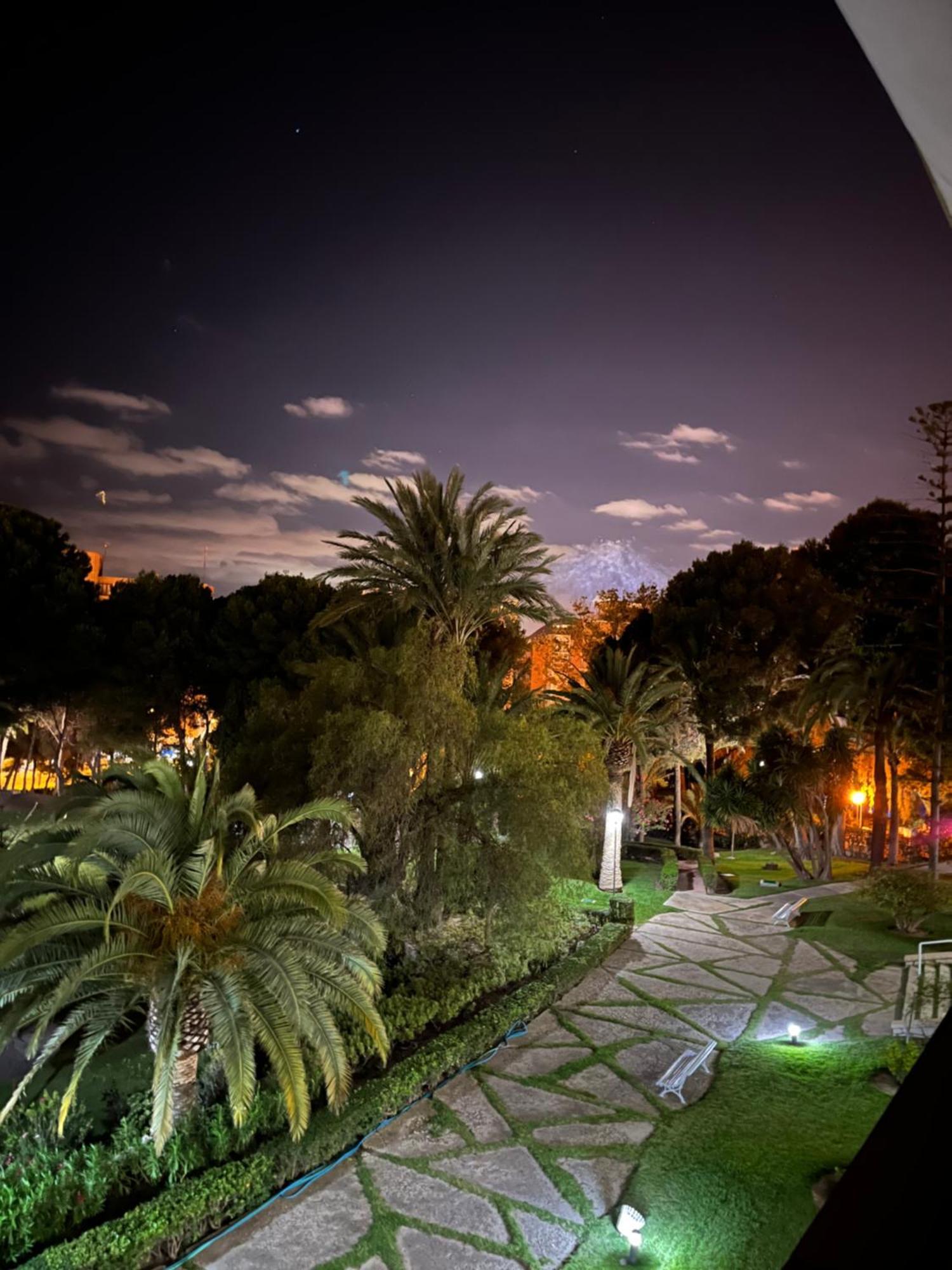 Parque La Chicharra Near Alicante And Beach 外观 照片